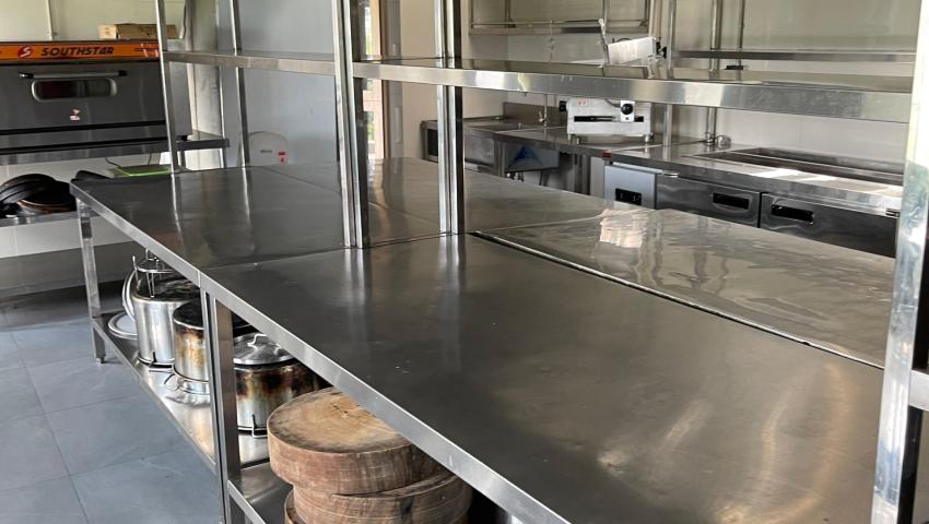 THU MUA ĐỒ INOX CŨ